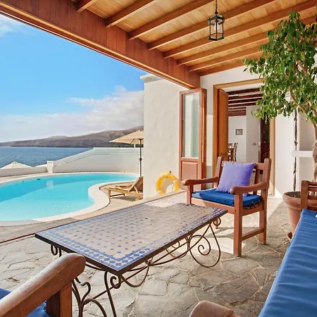 El Pescador Villa Yaiza